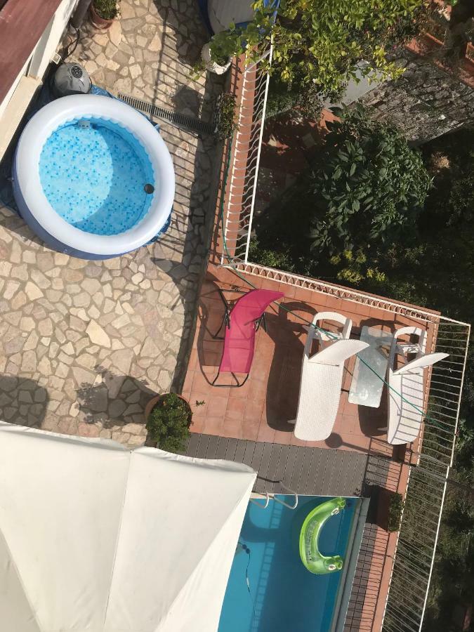 Villa Asia Holiday Home Sant'Agata sui due Golfi Luaran gambar