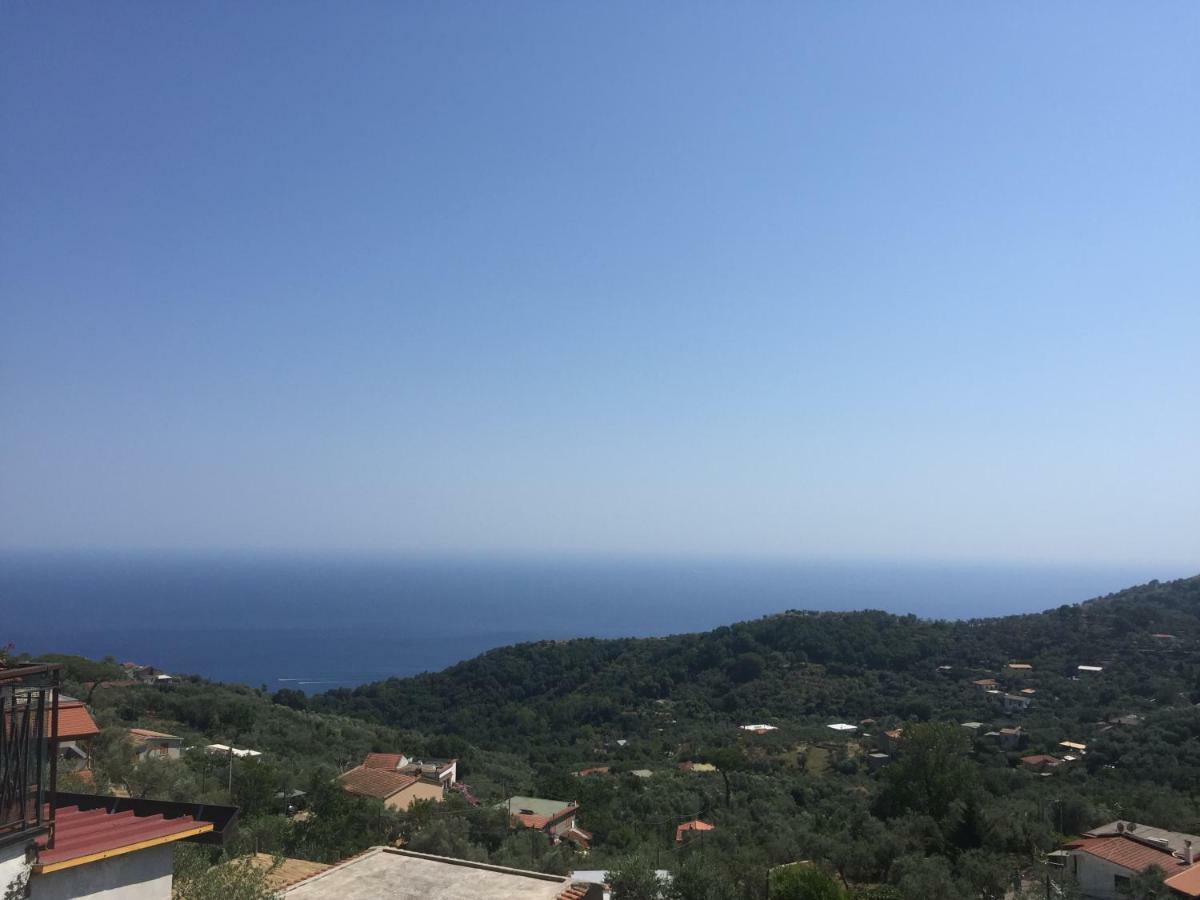 Villa Asia Holiday Home Sant'Agata sui due Golfi Luaran gambar